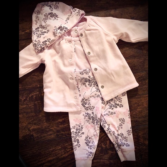 Offspring 4 pc set!💗 - Picture 2 of 2